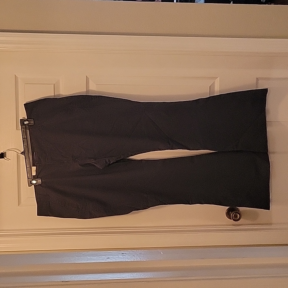 NWT Old Navy low rise flare khakis in Navy blue